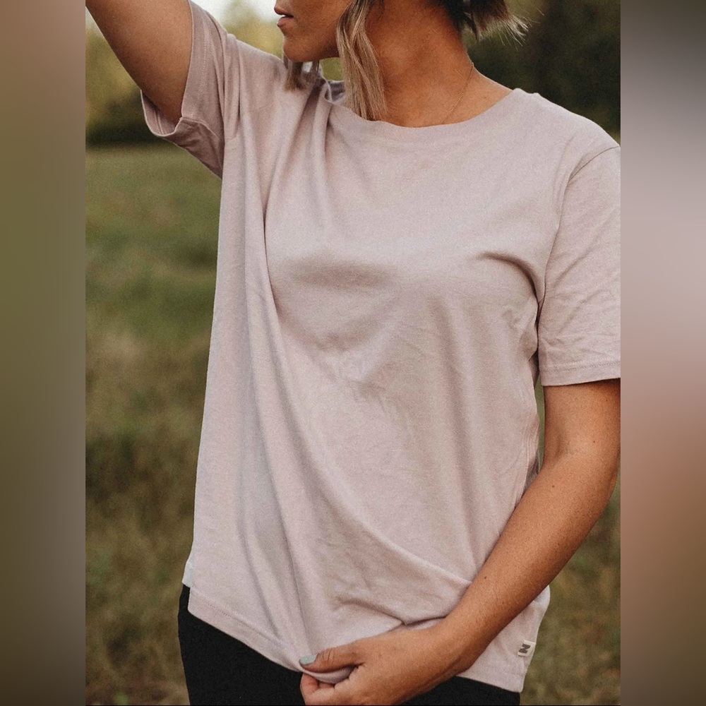 Nui Organics Women’s Everyday Tee Iris